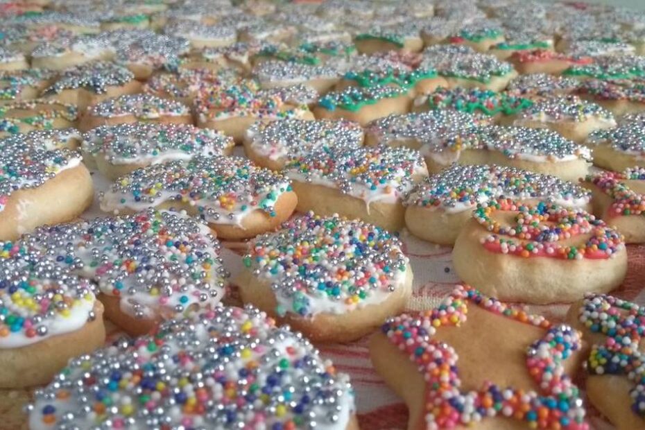 Bolacha de natal com receita fácil, prática e bem baratinha