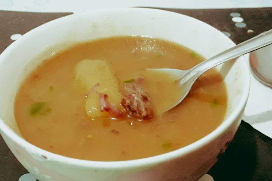 Caldo de macaxeira para São João é muito fácil e ficará pronto em poucos minutinhos