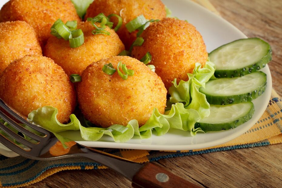 Croquete de batata com massa bem prática e fácil {e casquinha crocante}