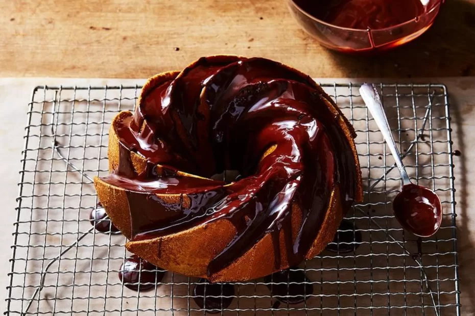 Melhor receita de bolo de cenoura com cobertura de chocolate