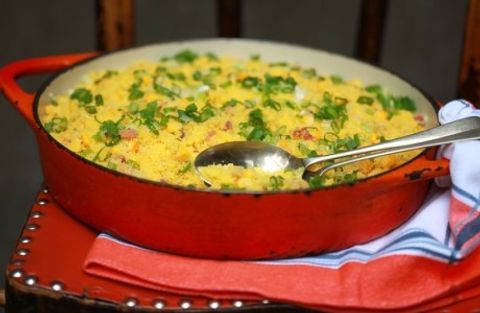 Receita de farofa caipira para seu almoço