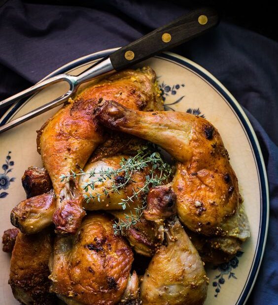 Receita de frango assado com orégano: seu almoço agradece