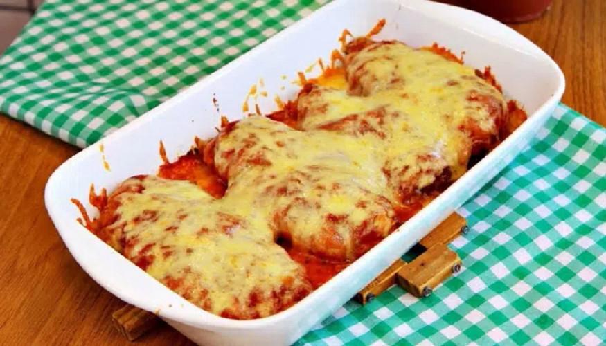 Receita de filé de frango à parmegiana: fácil demais