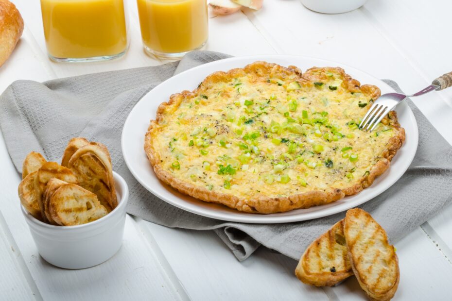 Omelete com abobrinha e queijo simples