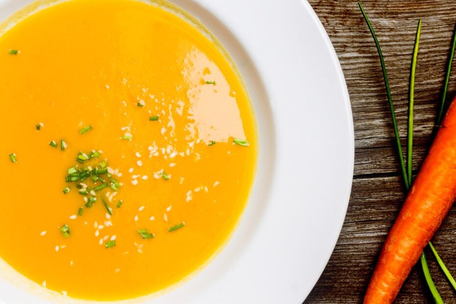 Receita de sopa de cenoura e batata: a melhor ❤️