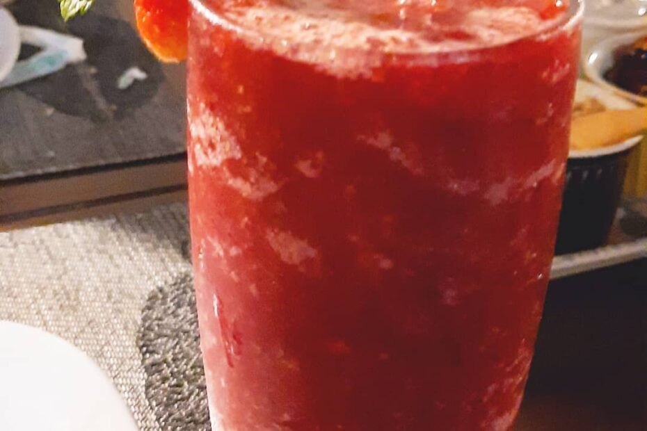 Receita de Receita de suco de morango com hortelã é perfeita demais